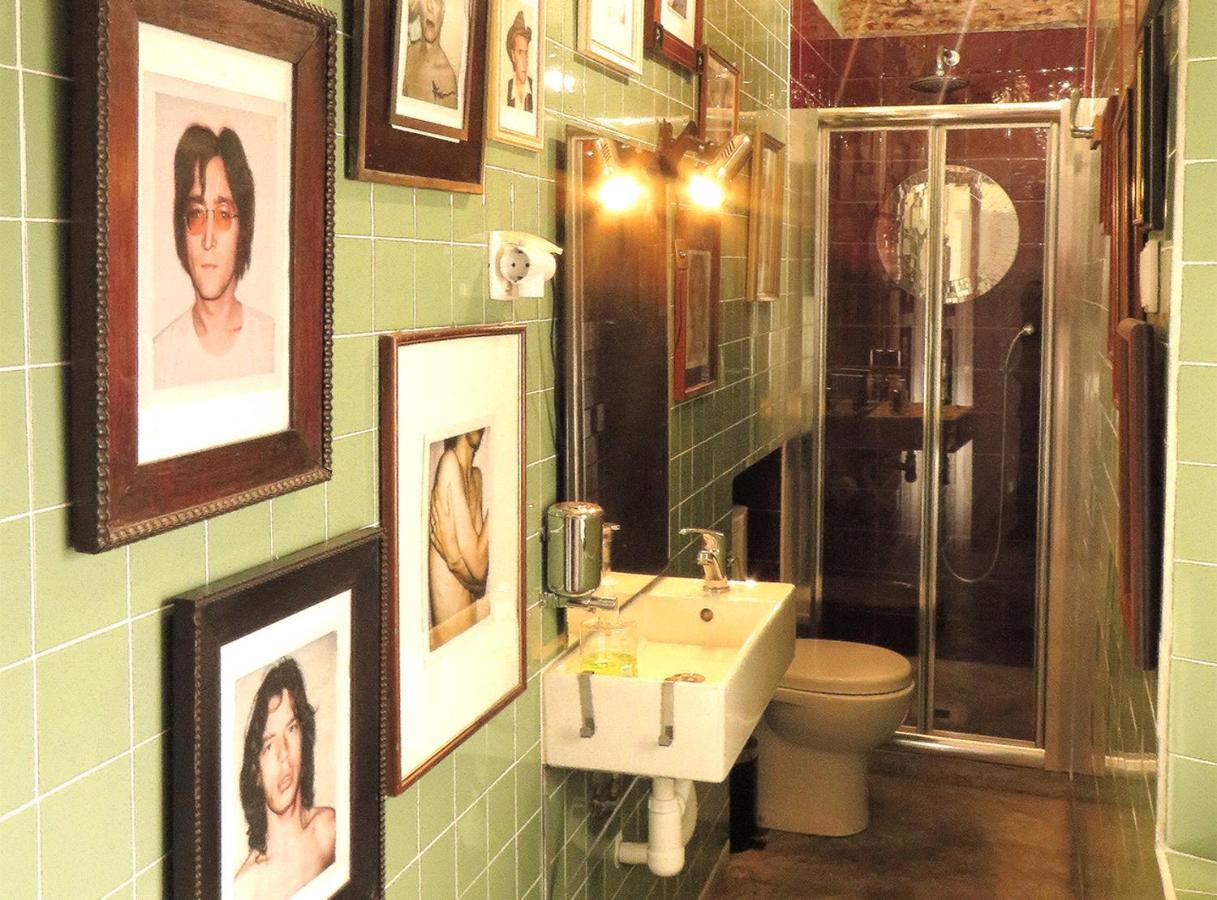 Double Room Private Bathroom