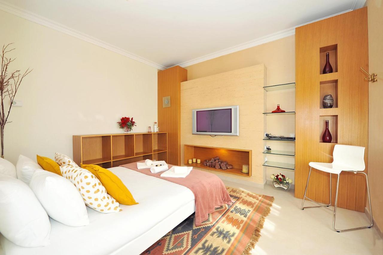 Habitación Doble con aseo compartido