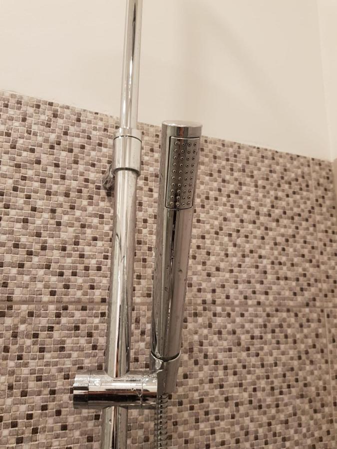 Triple Room Private Bathroom,1072348522:JPEG