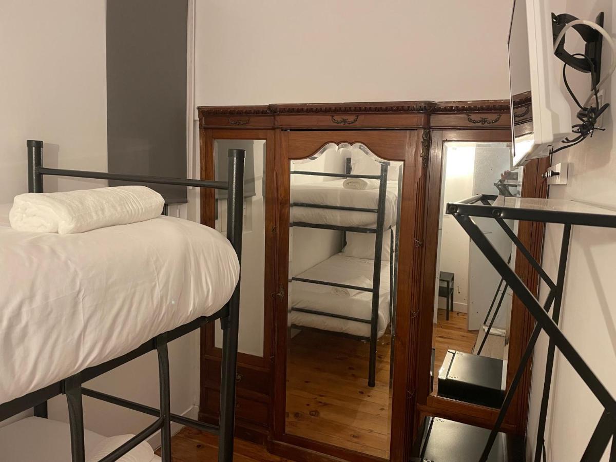 Quarto Pequeno com Beliche