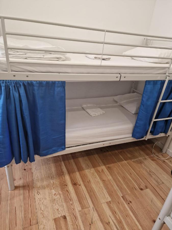 Bed 8-Bed Mixed Dormitory Room
