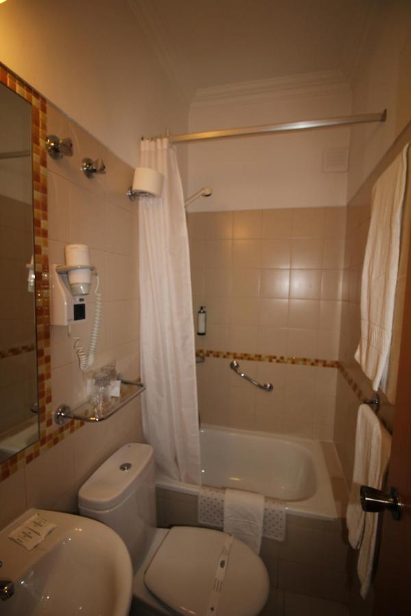 Quarto Individual com Varanda