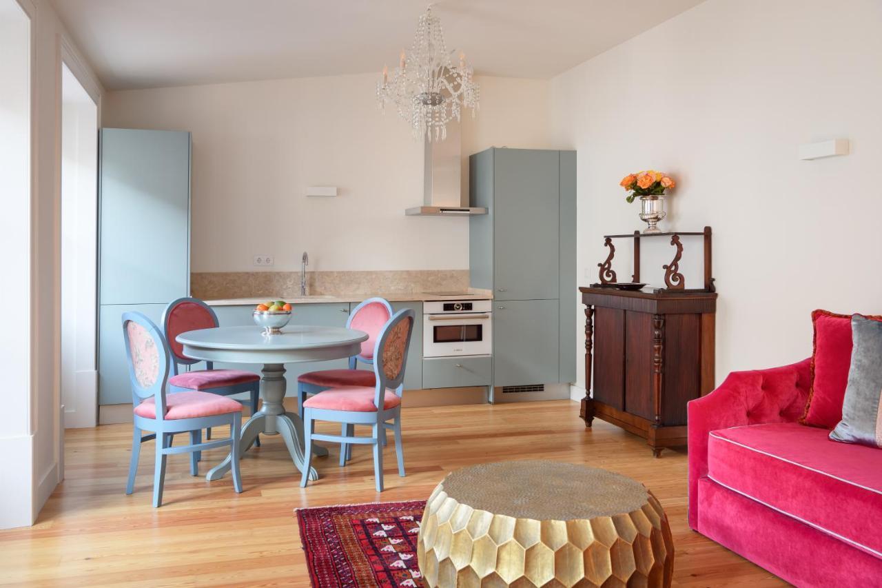 Classic One-Bedroom Apartment