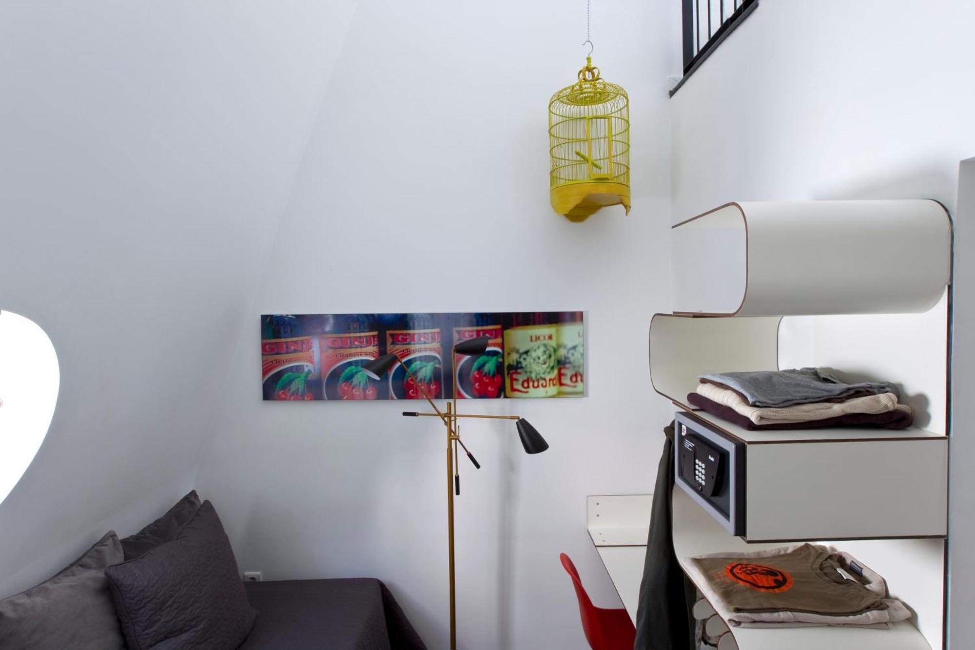 Duplex Triple Room