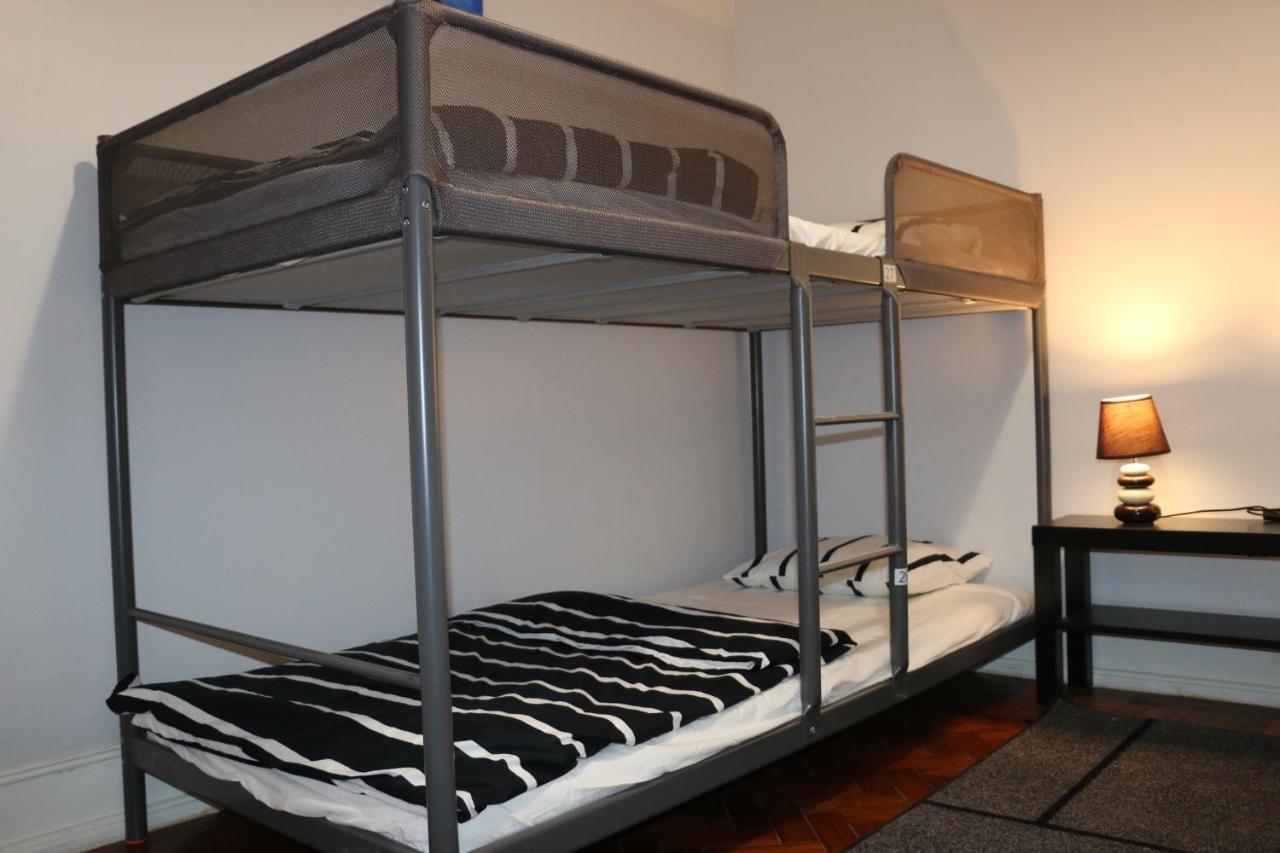 Bed 4-Bed Female Dormitory Room