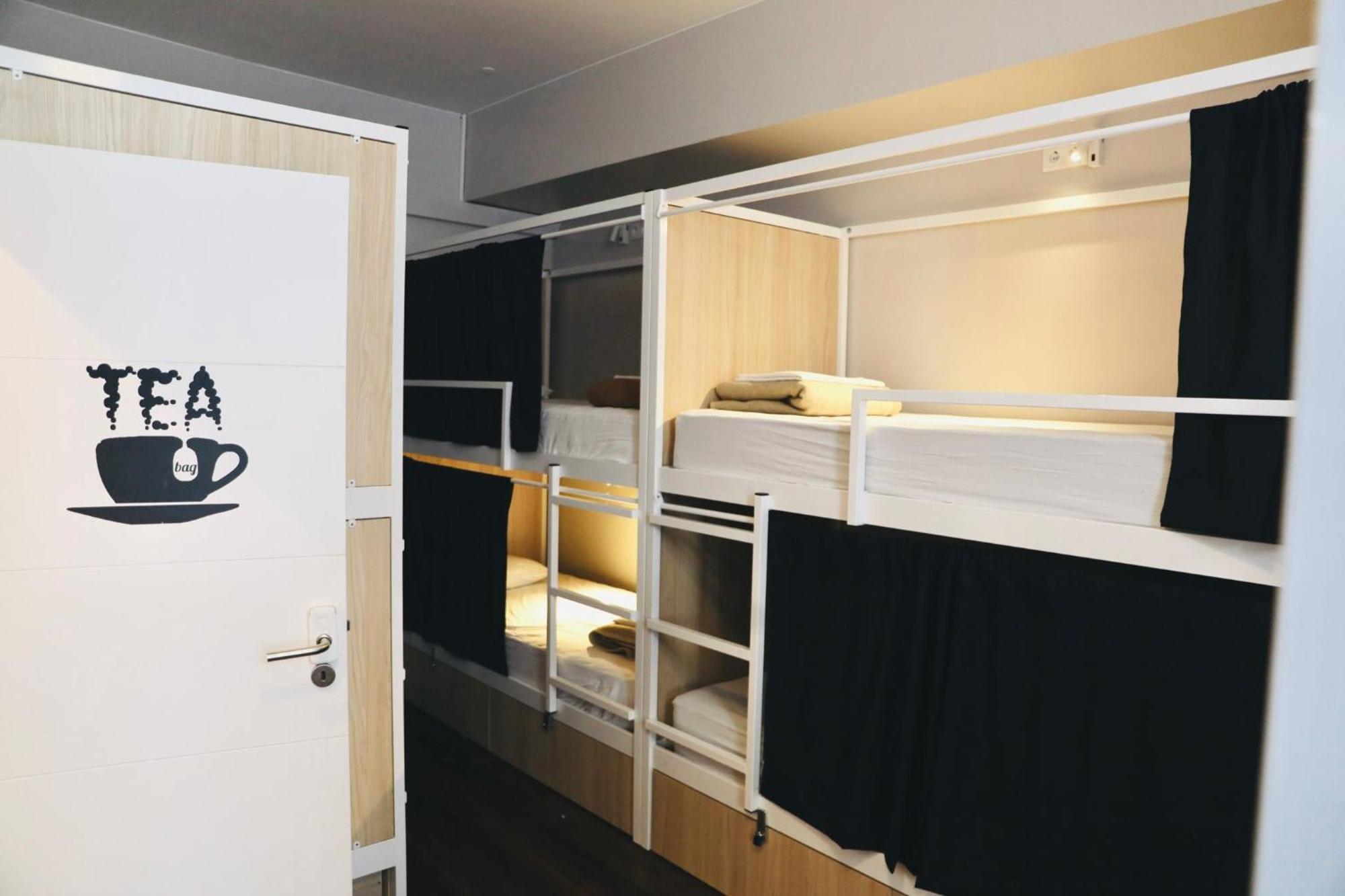 Bed in 10-Bed Mixed Dormitory Room