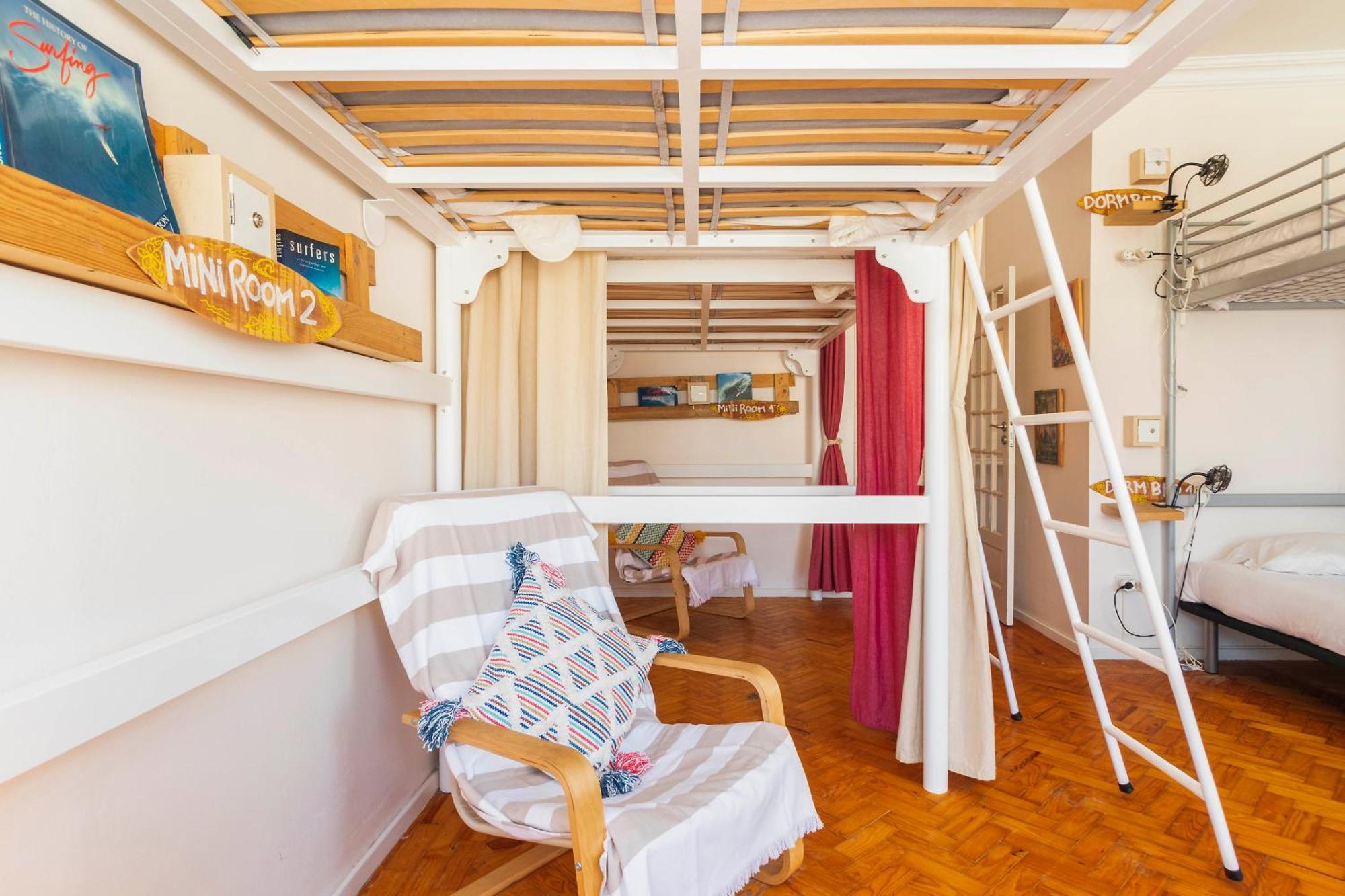 Double Bed in 4-Bed Dormitory Room,1552197436:JPEG