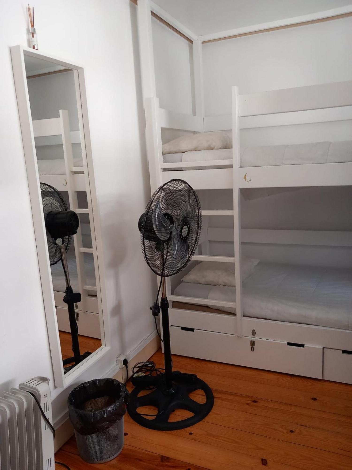 Bed 4-Bed Male Dormitory Room