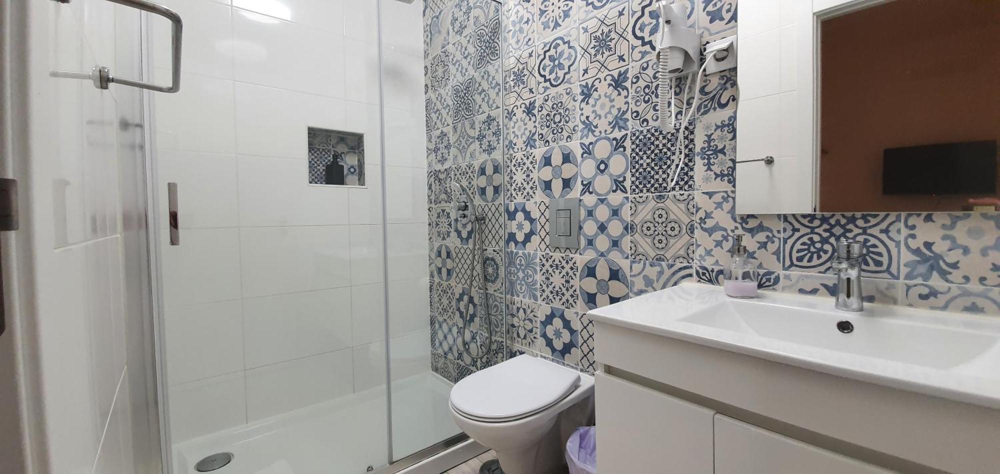 One-Bedroom Apartment,1609760877:JPEG