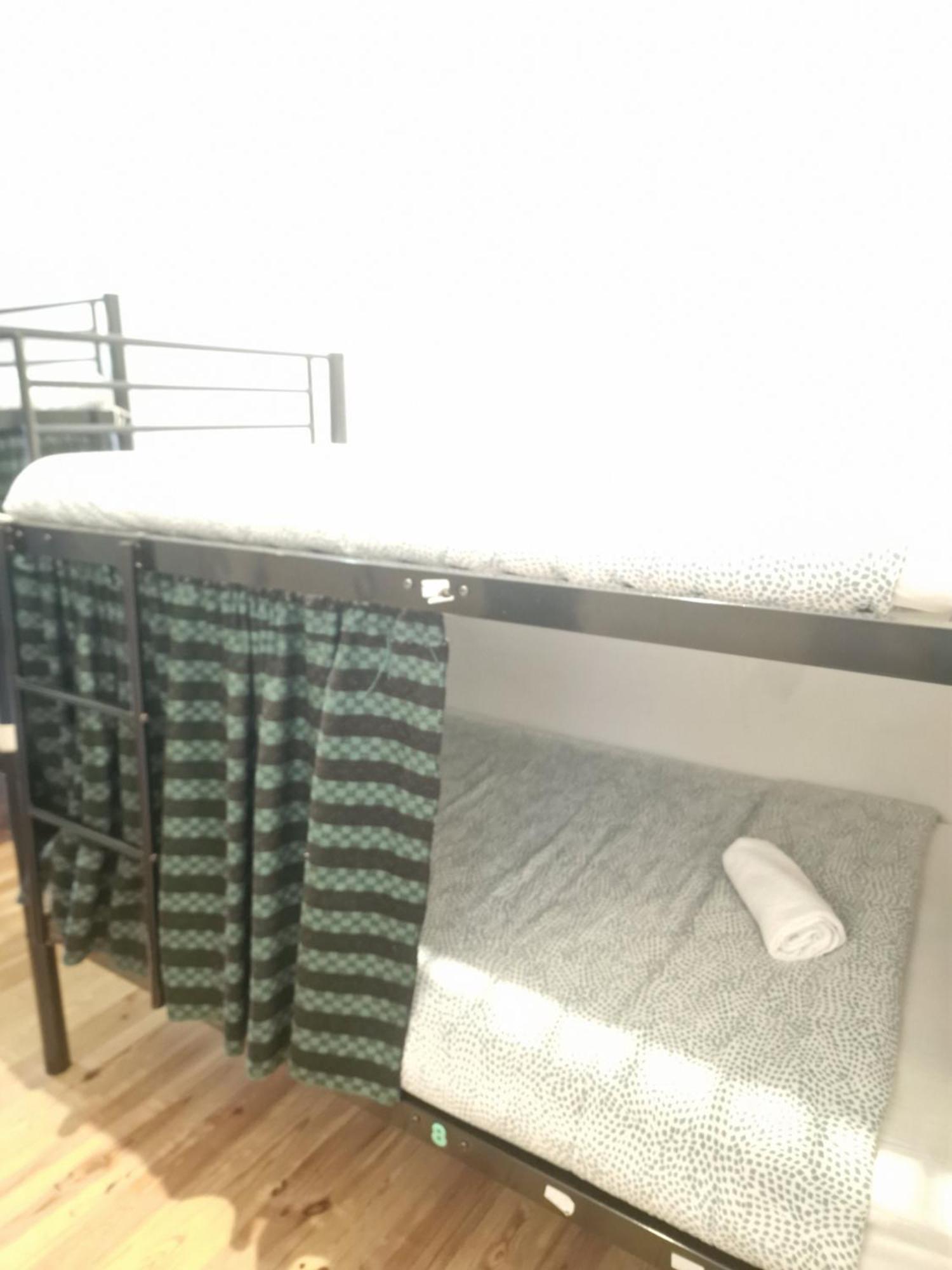 Single Bed 4-Bed Dormitory Room