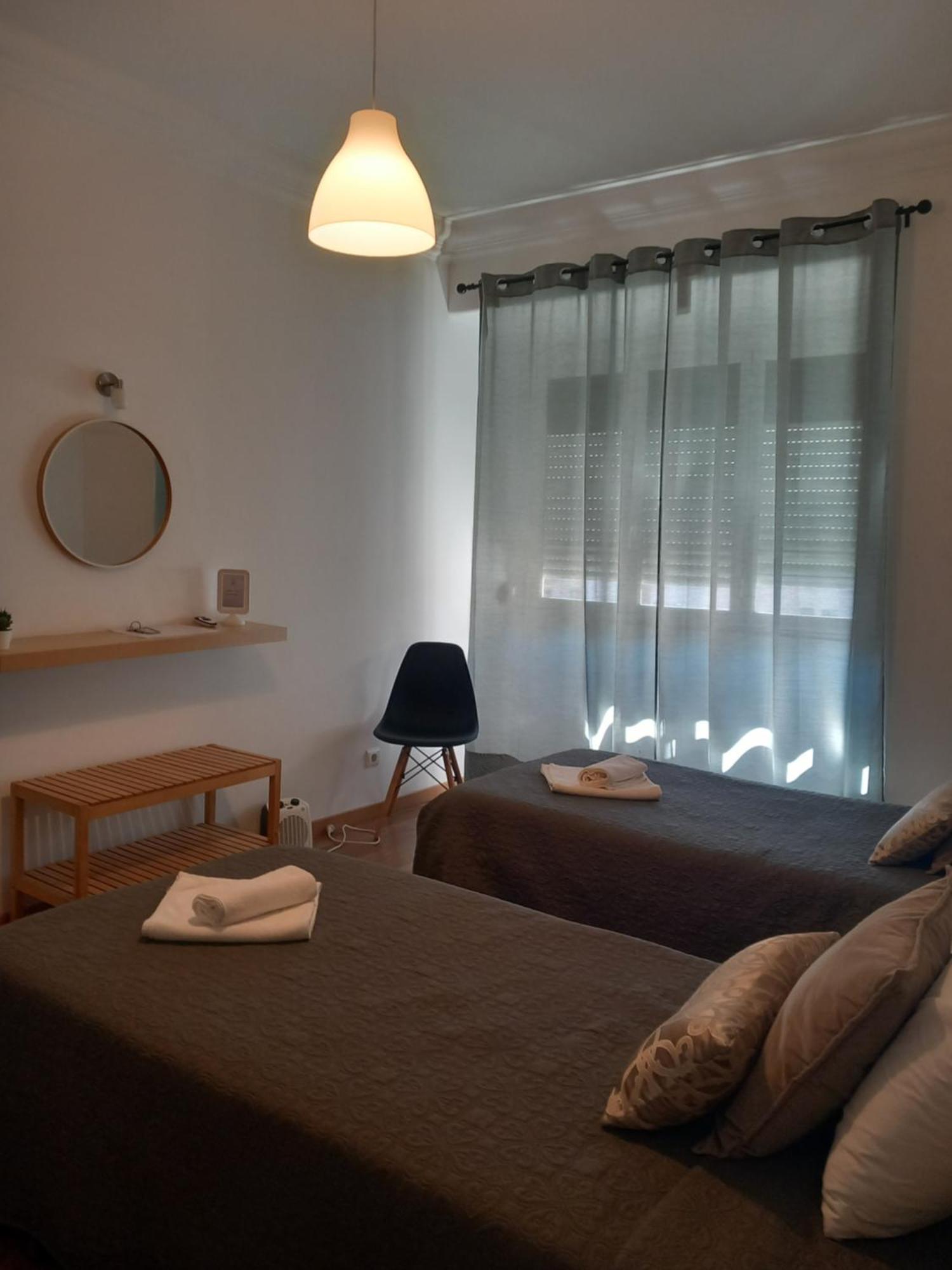 Twin Room with Shared Bathroom,1645672900:JPEG