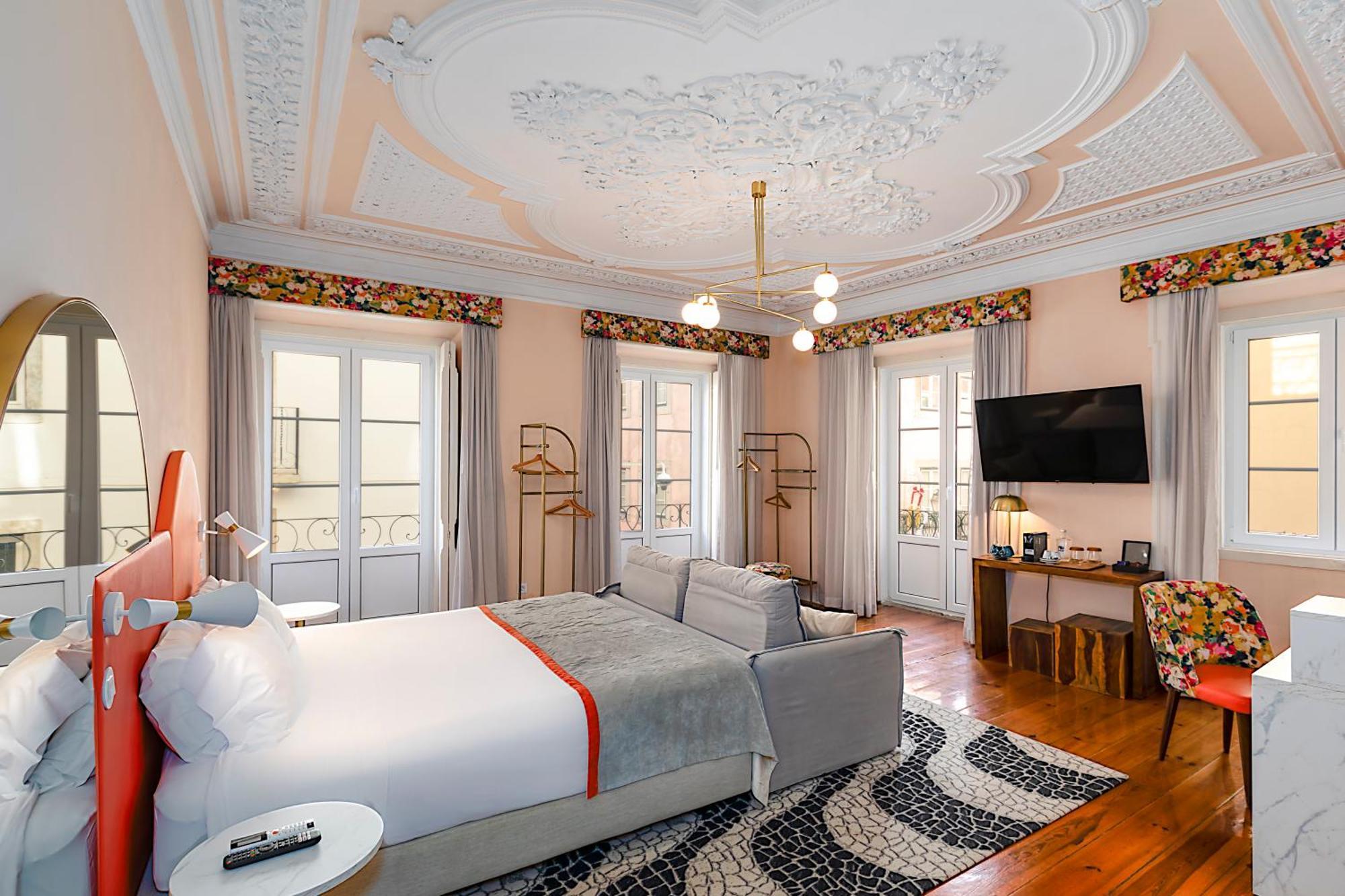 Superior King Room