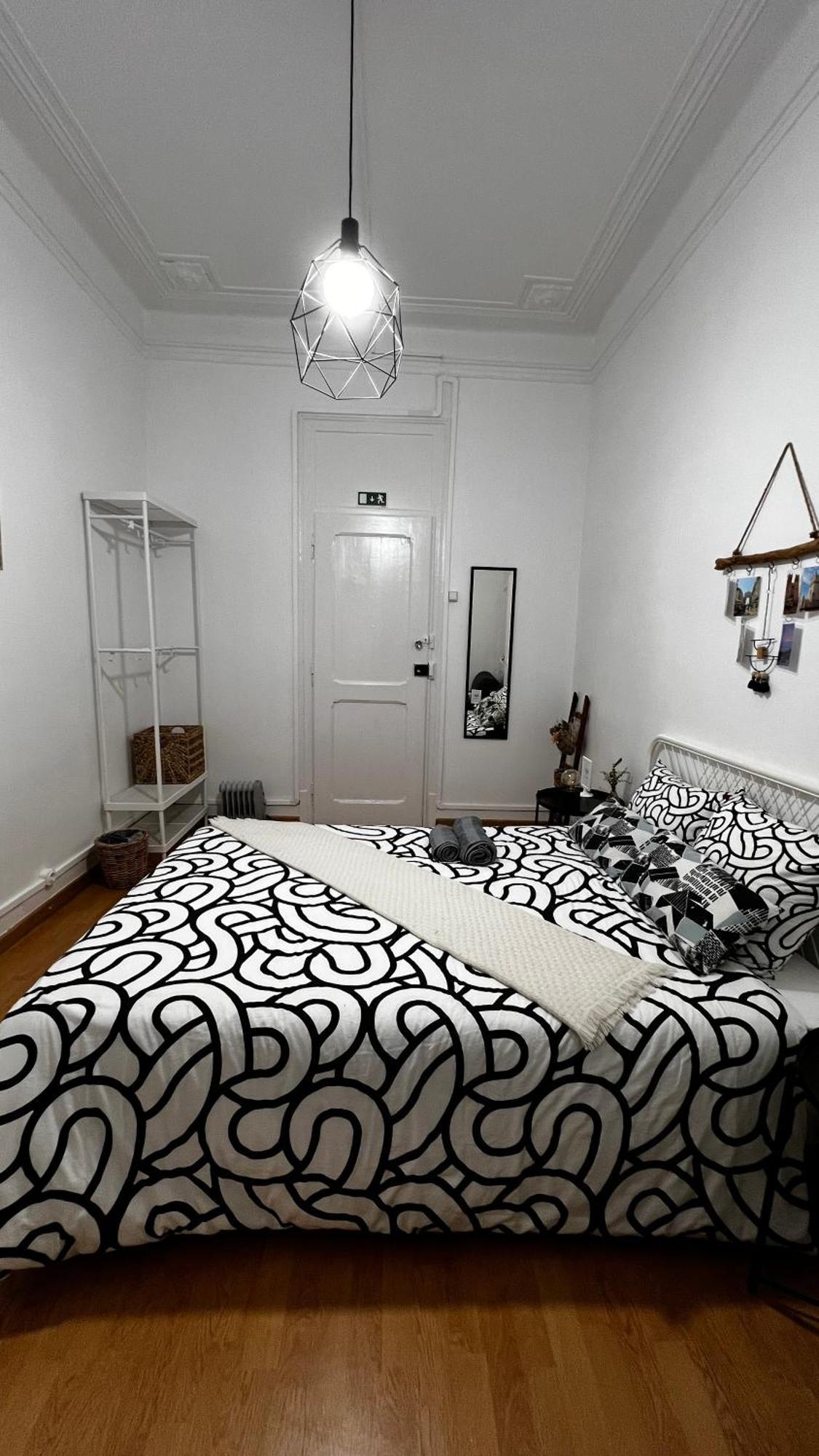 Basic Triple Room