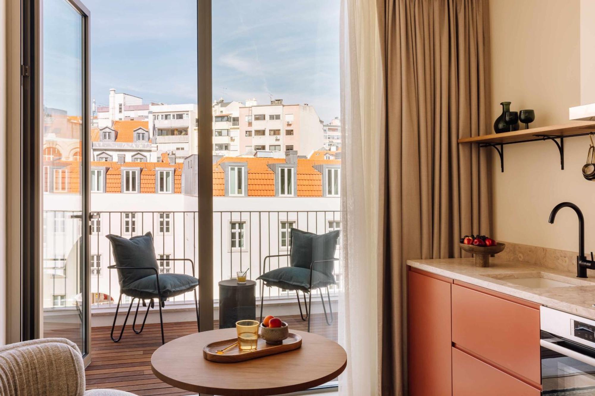 Deluxe Studio Balcony