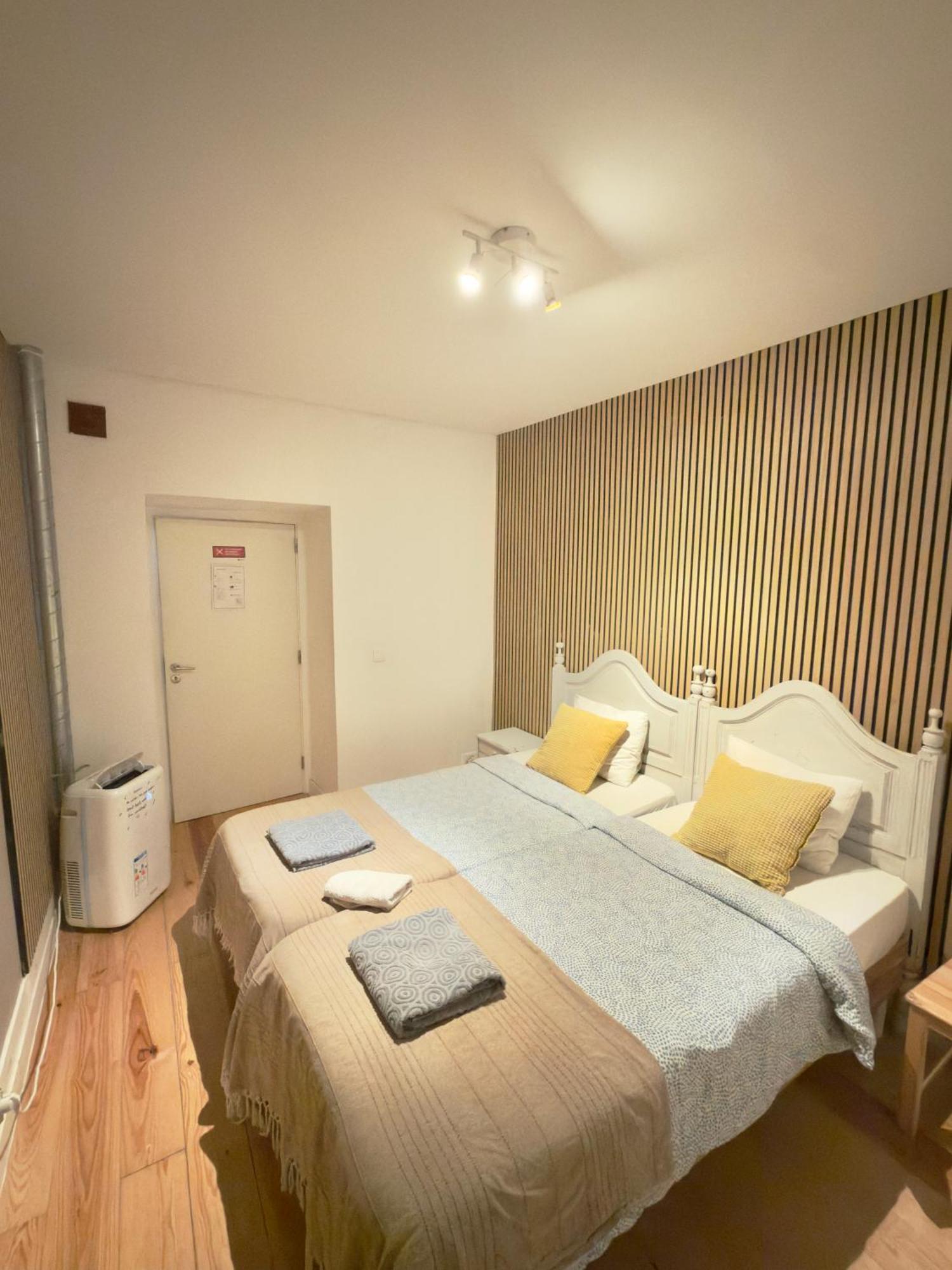 Standard Double Room No Window