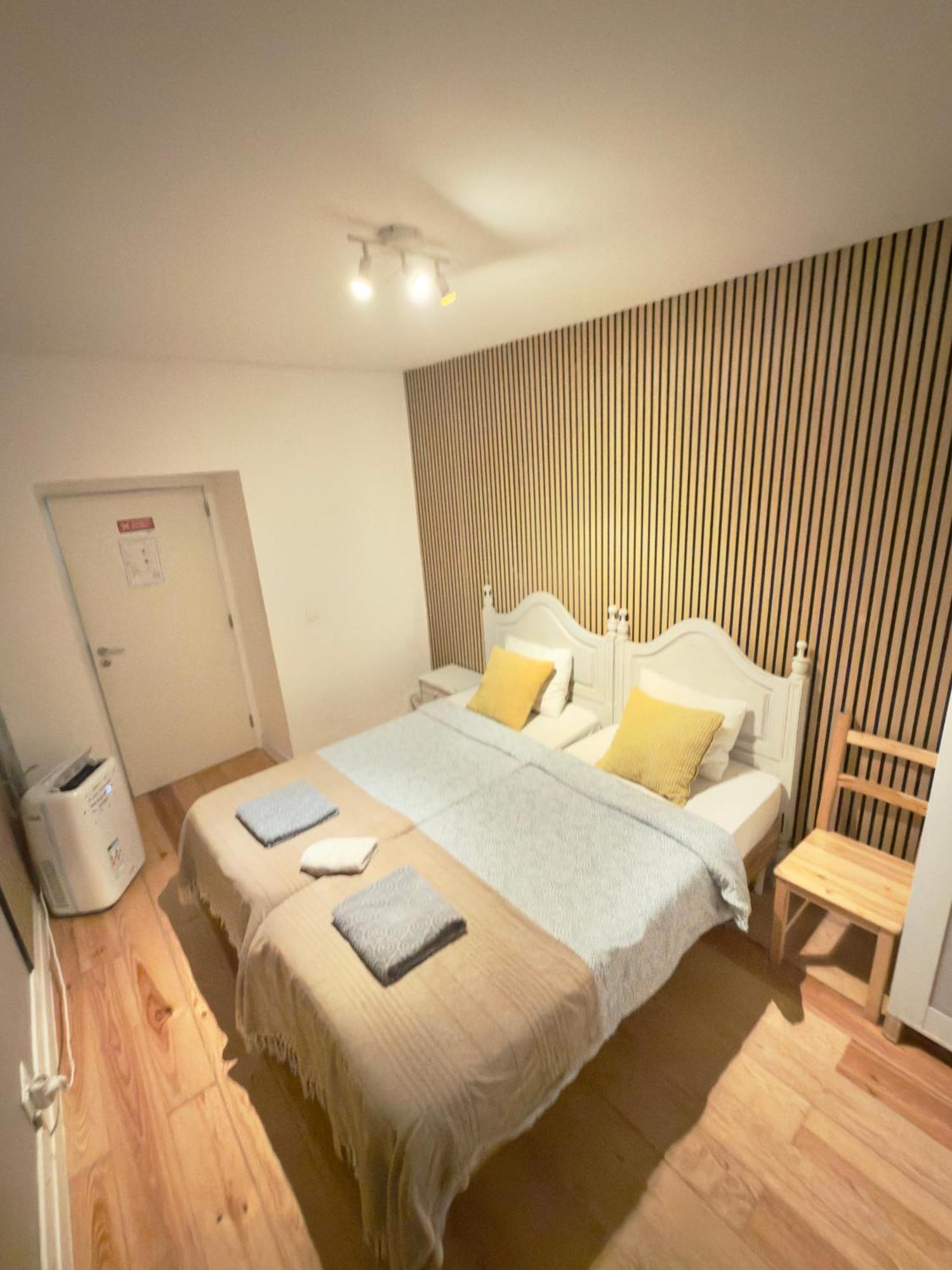 Standard Double Room No Window