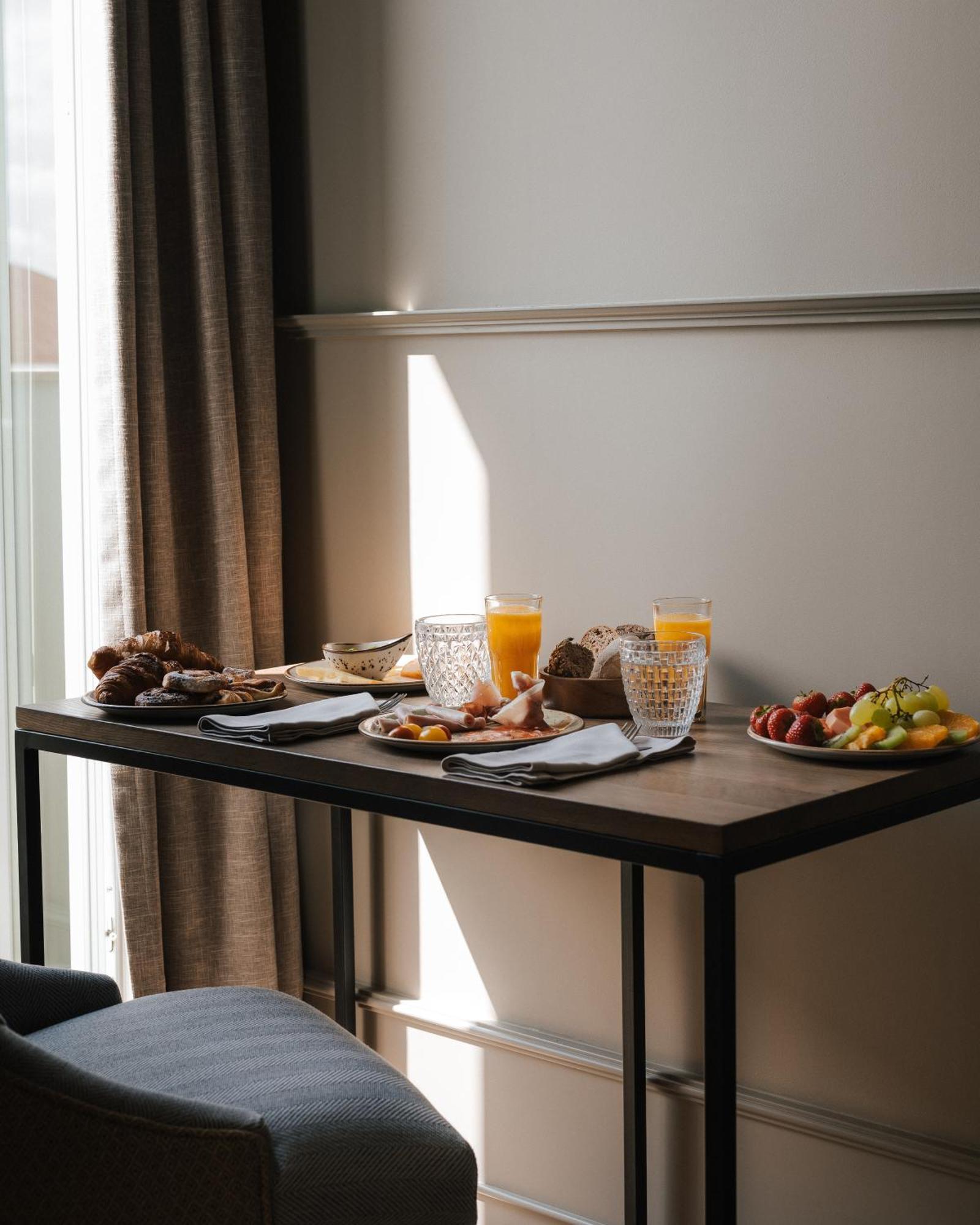 Premium Suite River View