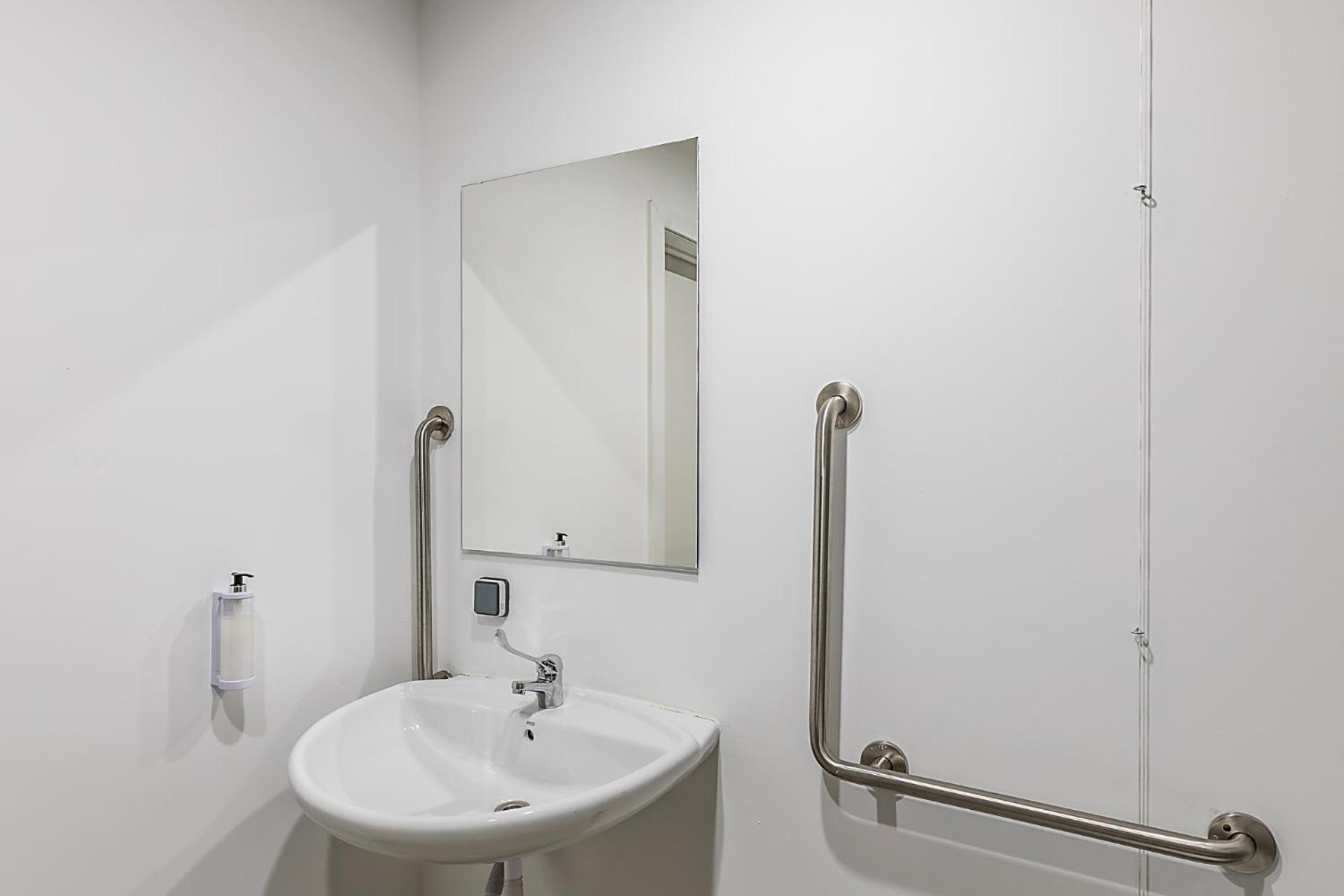 Twin Room Private Bathroom Disability Access