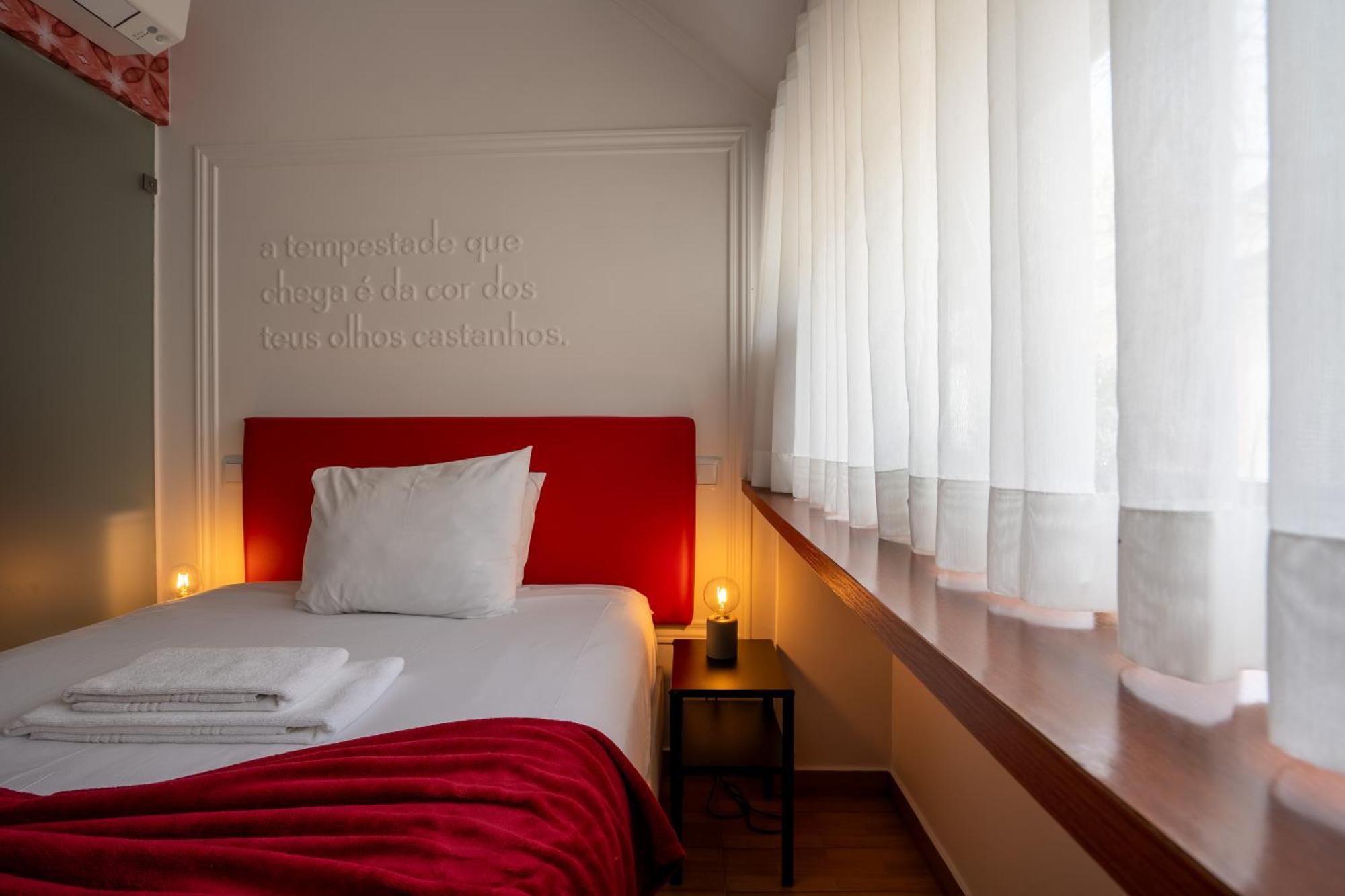 Small Single Room