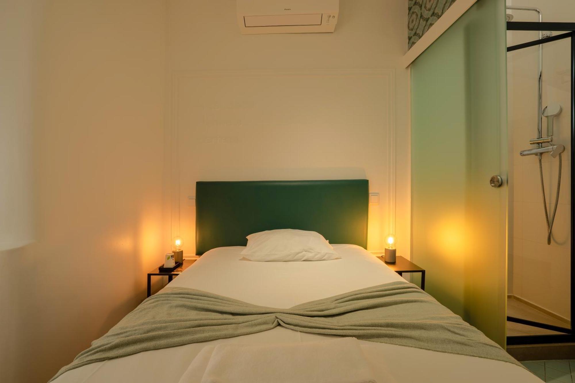 Single Room City View