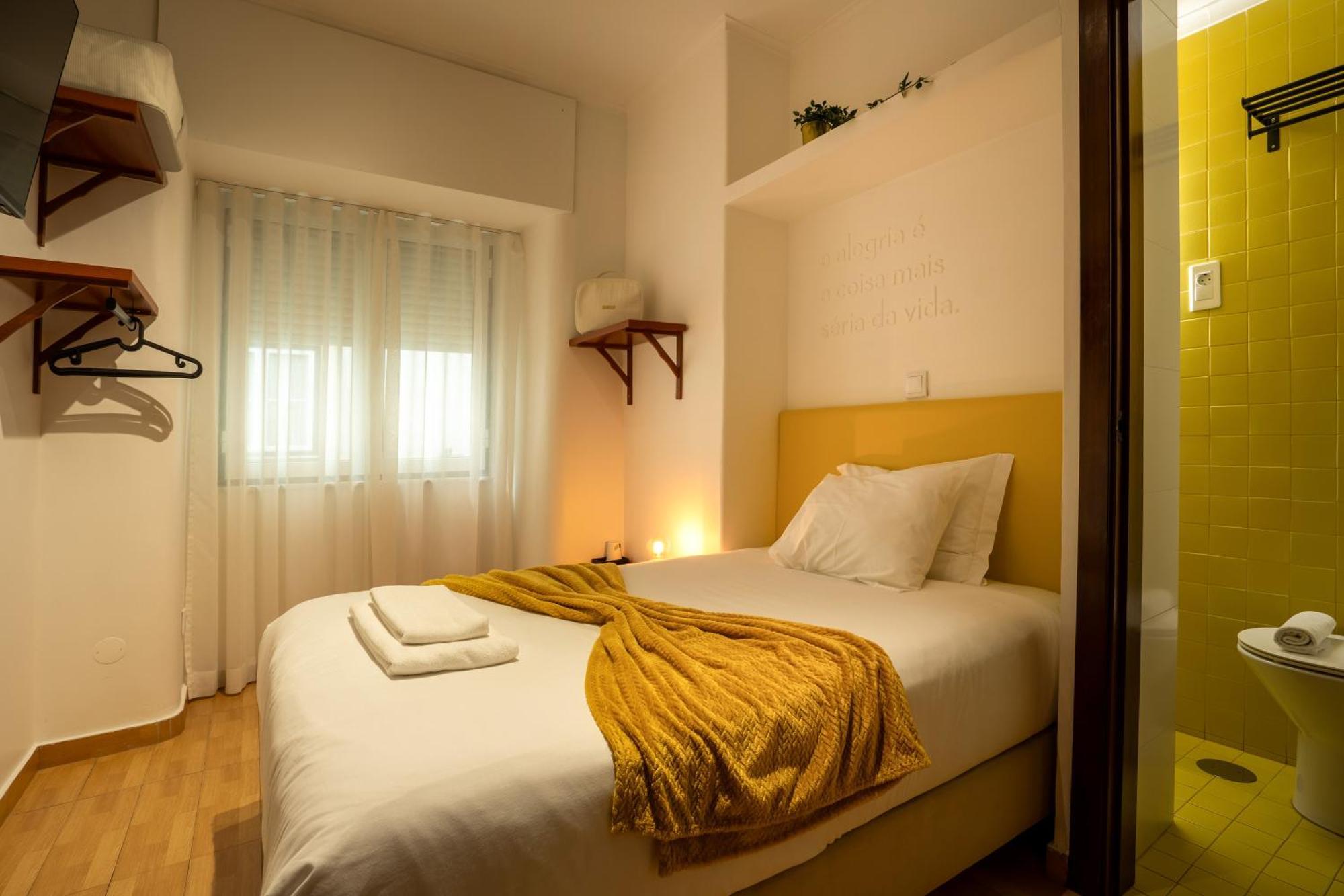 Economy Single Room