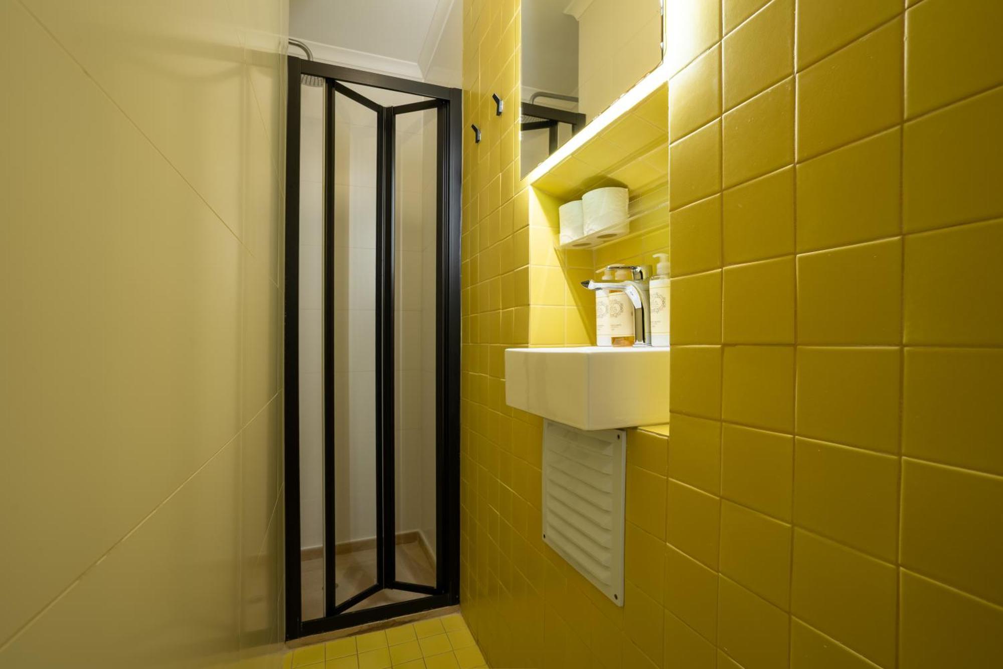 Economy Single Room