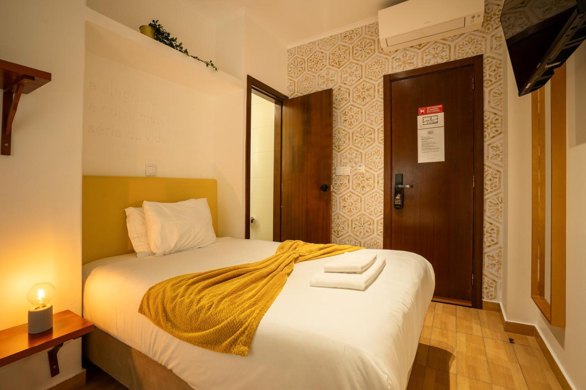 Economy Single Room