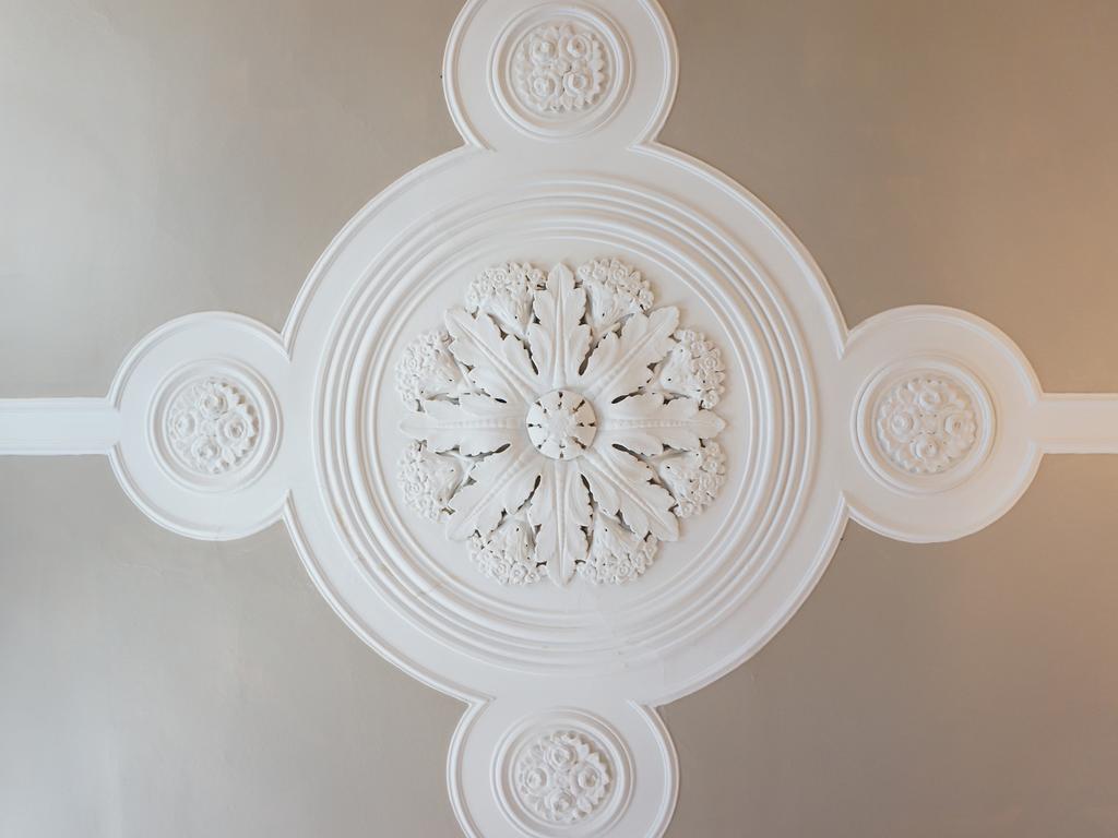 Apartment with Terrace,319748025:JPEG