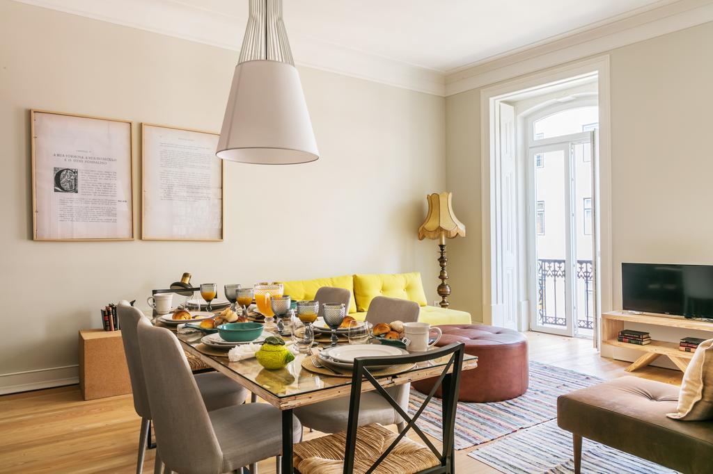 Superior One-Bedroom Apartment