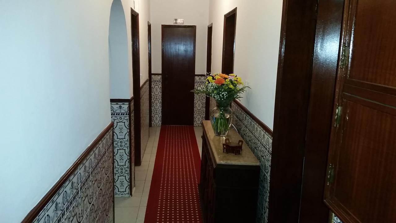 Quarto Duplo com Banheiro Compartilhado
