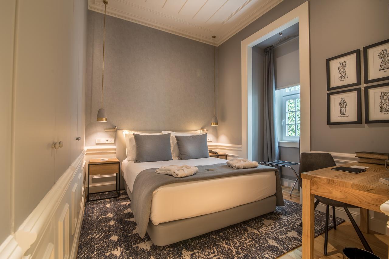 Familienzimmer mit Stadtblick