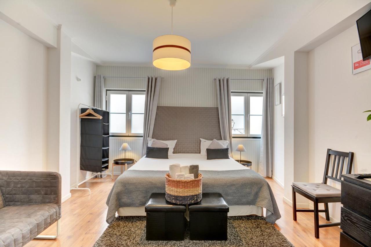 Double or Twin Room,776159935:JPEG