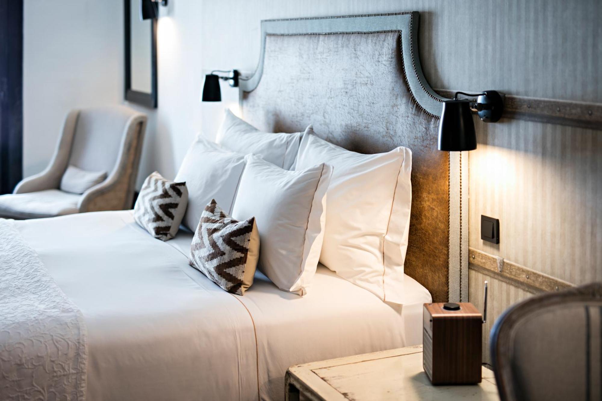 Deluxe Suite,822795995:JPEG