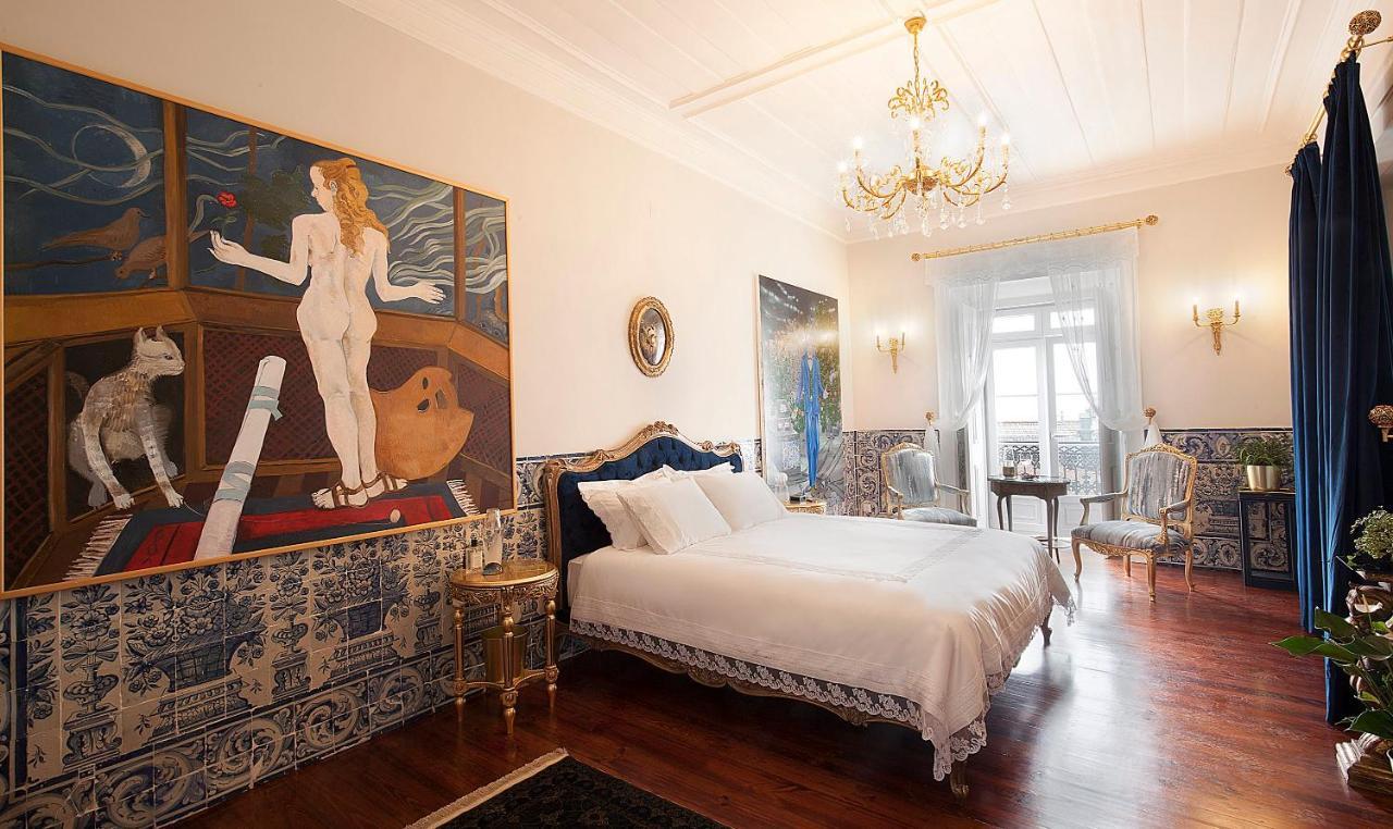 King Suite Pantheon Room