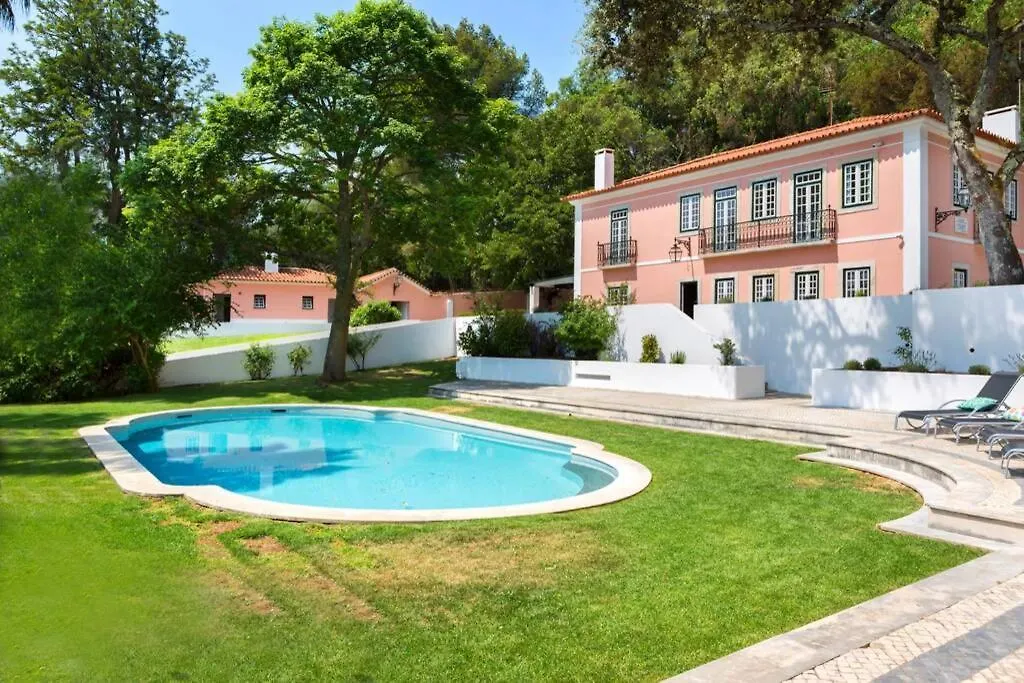 Amazing 4 Bedroom Villa With Pool, View & Garden-1