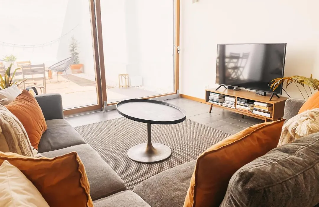 Beautiful Duplex With Garden In Belem-1