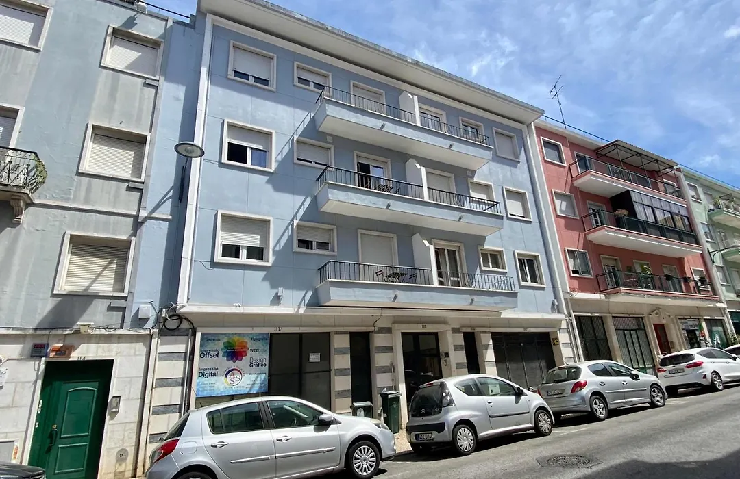 Dumont Lisbon Guesthouse-1