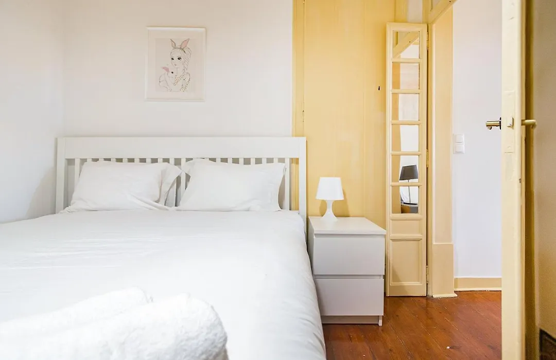 Guestready - Classical Portuguese Style Family Apt In Bohomeain Alfama-1