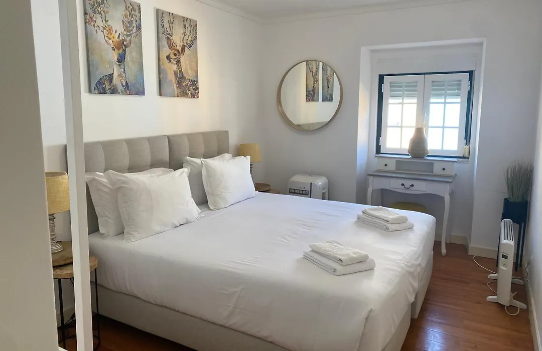 Apartamento Nas Olaias A 5 Minutos Da Faculdade Isel E Ist-1