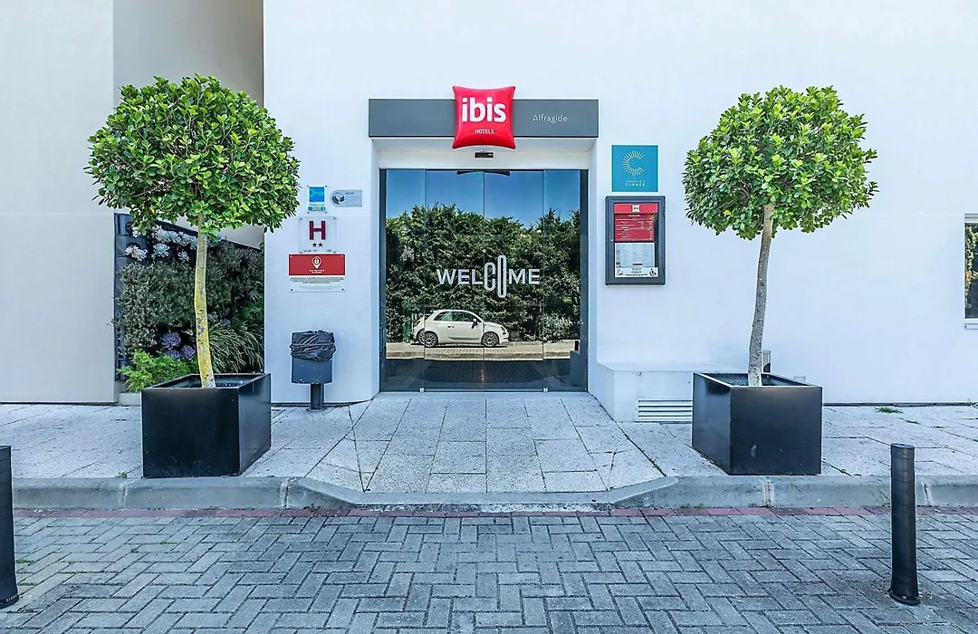 Hotel Ibis Lisboa Alfragide-1