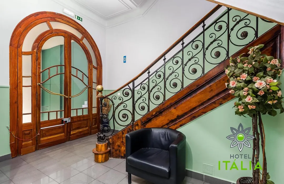 Hotel Italia-1