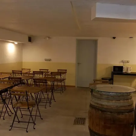 Fado Bed & Breakfast - Santos-3