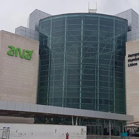 Lisbon Hostel Terminal 3-2