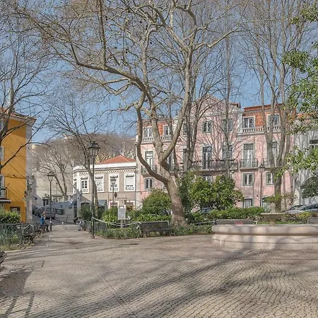 Cosy Duplex House In Downtown Lisboa-3