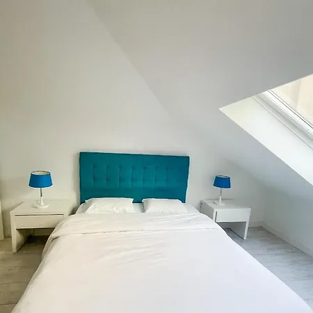 Wallis Apartments-3