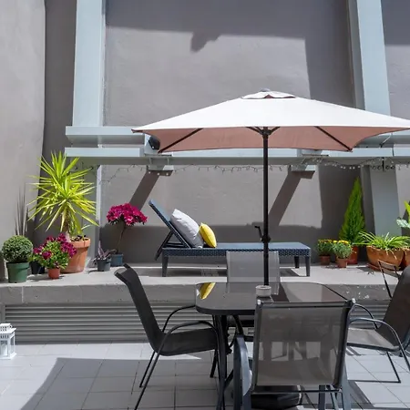 Dumont Lisbon Guesthouse-2
