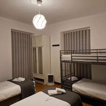 Zuni Guest House-2