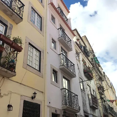 Bairro Alto Studio Apartments - By Lu Holidays-3