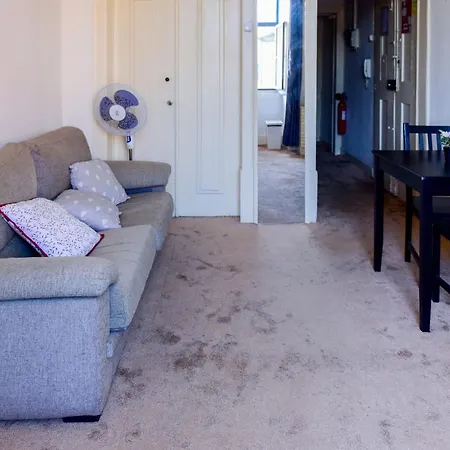 Alfama Guest House-2