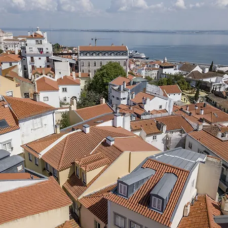 Castle Inn Lisbon Apartments-3